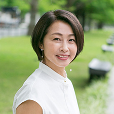 佐藤亜紀子